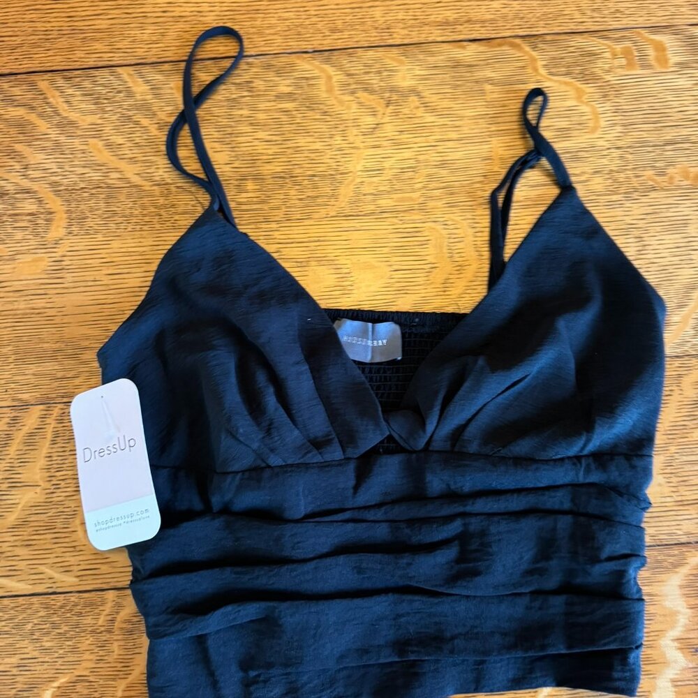 Dress Up Black top with spaghetti straps